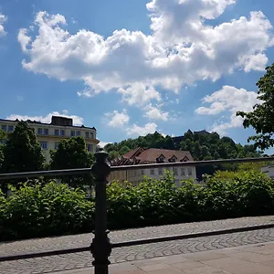 ** Konukevi Cha Cha Slovenya